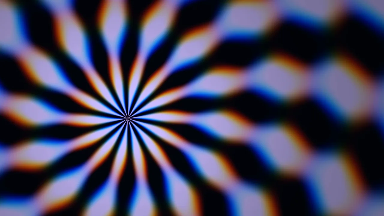 Abstract Lavender Radial Burst with Chromatic Displacement 4K Wallpaper